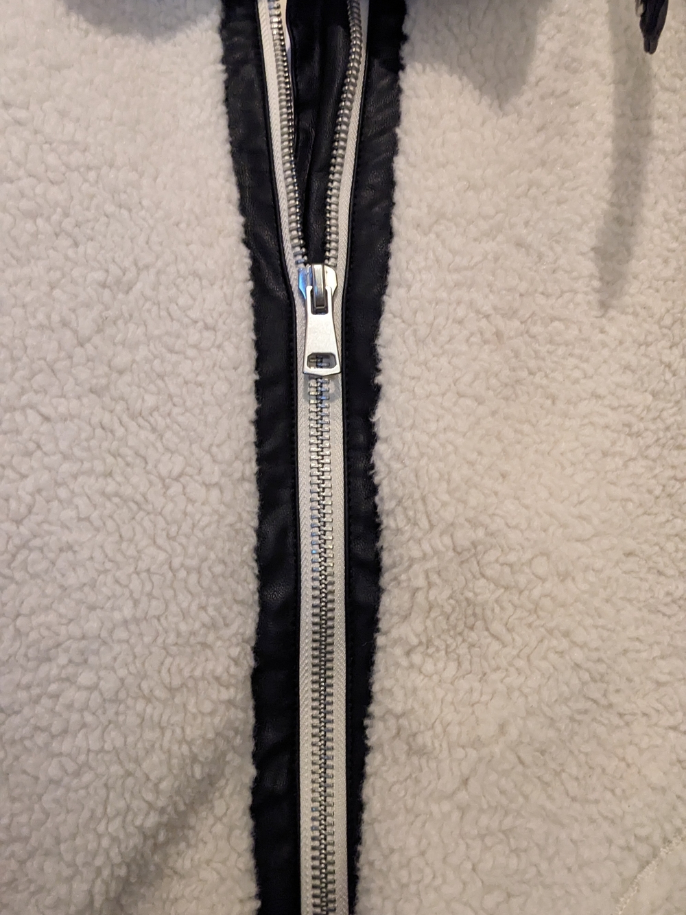 New Without Tags! Abercrombie Cream Sherpa Jacket Black Trim Aviator Oversized - Picture 3 of 12
